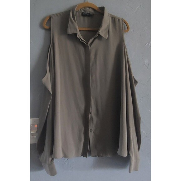 Forever 21 Tops Women Plus 3X, Open Shoulder Pretty, 22.5 Inch Of Armp To Armp - Picture 6 of 12